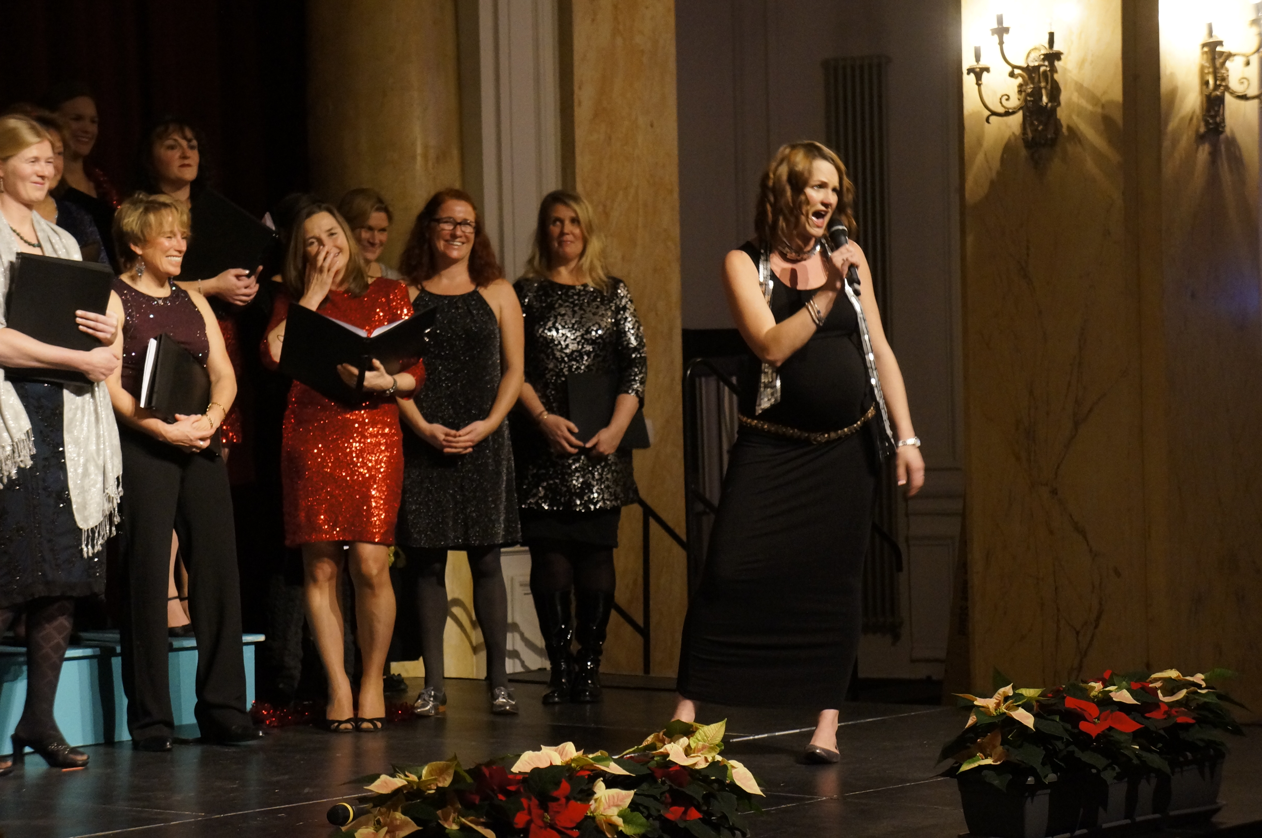 Kirsten keeping everyone amused!